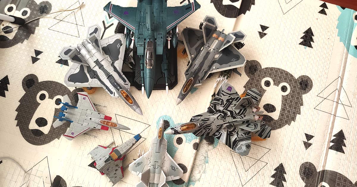 Transforming Robot Toys: Mechanical Design, Collectible Value, and Creative Play toy from STARTSPAN